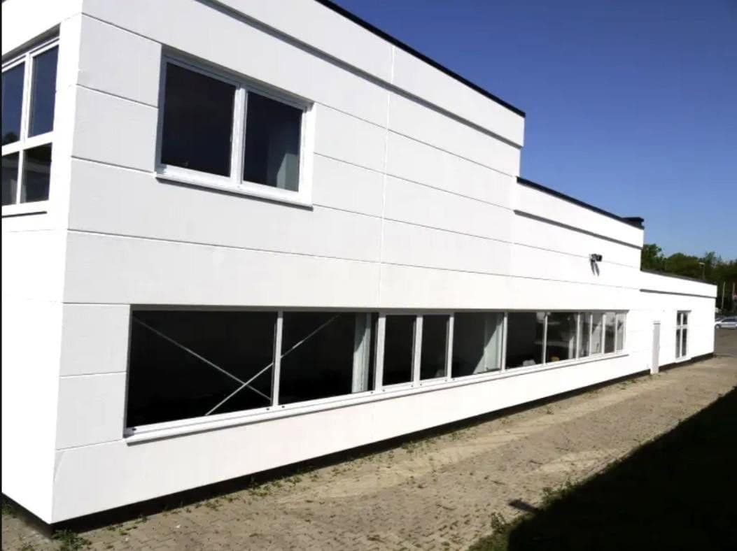 Pronájem nebytového prostoru 827 m², Heinrich-Held- Str. 34, Essen, Severní Porýní-Vestfálsko Pronájem nebytového prostoru 827 m², Heinrich-Held- Str. 34, Essen, Severní Porýní-Vestfálsko