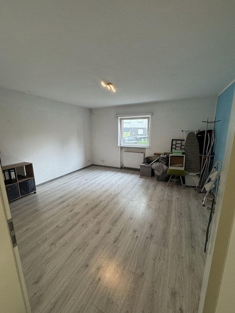 Prodej domu 170 m², pozemek 150 m², Ludwigshafen, Porýní-Falc Prodej domu 170 m², pozemek 150 m², Ludwigshafen, Porýní-Falc