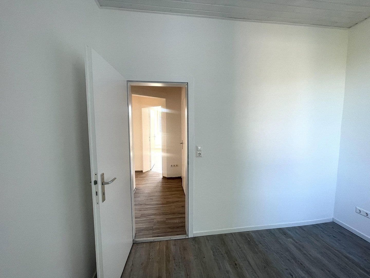 Pronájem bytu 3+1 63 m², Carlstraße 22, Neumünster, Šlesvicko-Holštýnsko Pronájem bytu 3+1 63 m², Carlstraße 22, Neumünster, Šlesvicko-Holštýnsko