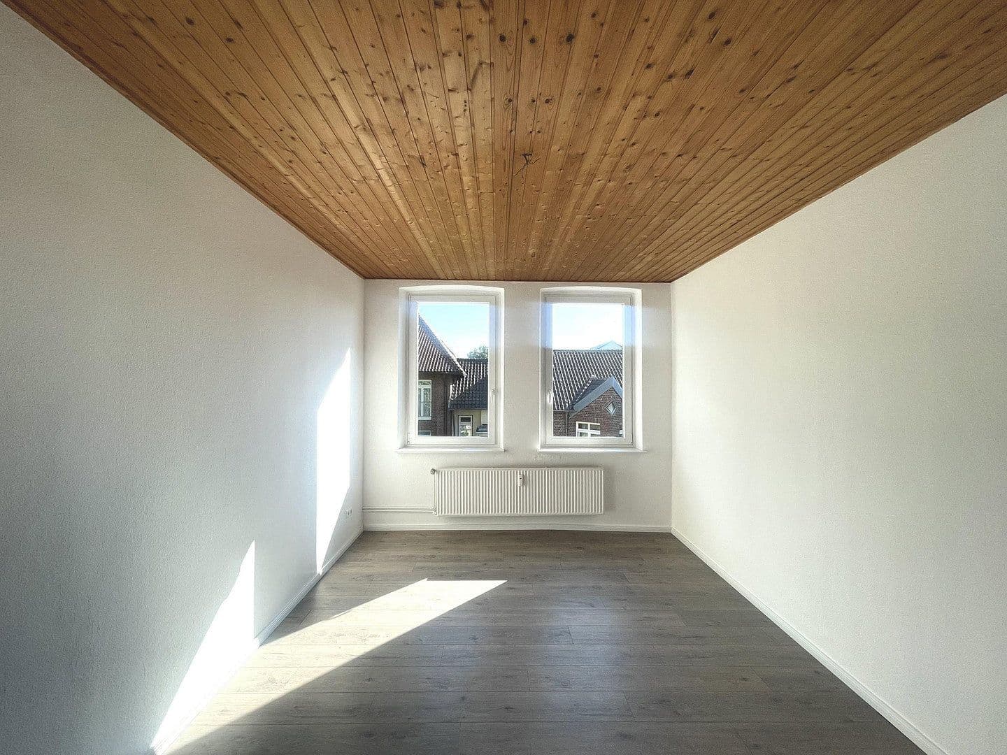Pronájem bytu 3+1 63 m², Carlstraße 22, Neumünster, Šlesvicko-Holštýnsko Pronájem bytu 3+1 63 m², Carlstraße 22, Neumünster, Šlesvicko-Holštýnsko