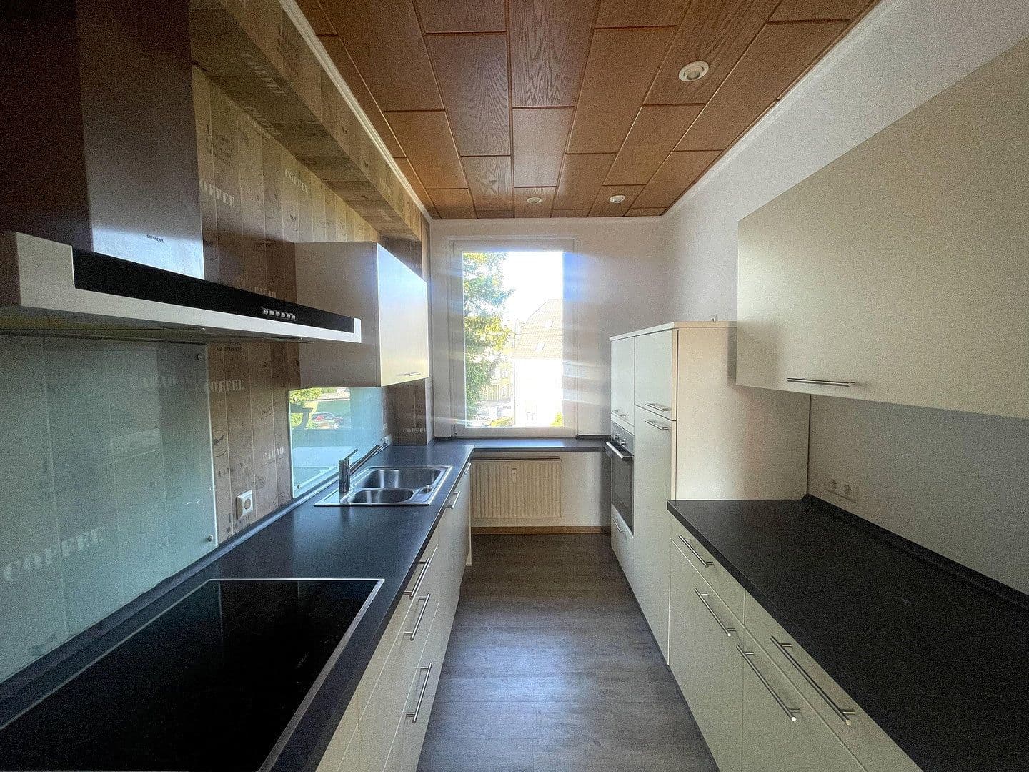 Pronájem bytu 3+1 63 m², Carlstraße 22, Neumünster, Šlesvicko-Holštýnsko Pronájem bytu 3+1 63 m², Carlstraße 22, Neumünster, Šlesvicko-Holštýnsko