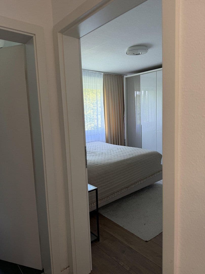 Prodej bytu 3+1 70 m², Heiligenhaus, Severní Porýní-Vestfálsko Prodej bytu 3+1 70 m², Heiligenhaus, Severní Porýní-Vestfálsko