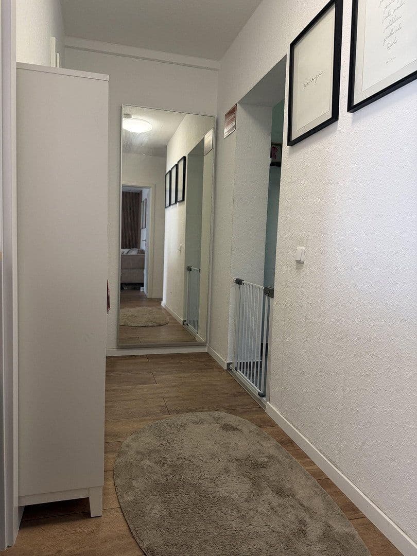 Prodej bytu 3+1 70 m², Heiligenhaus, Severní Porýní-Vestfálsko Prodej bytu 3+1 70 m², Heiligenhaus, Severní Porýní-Vestfálsko