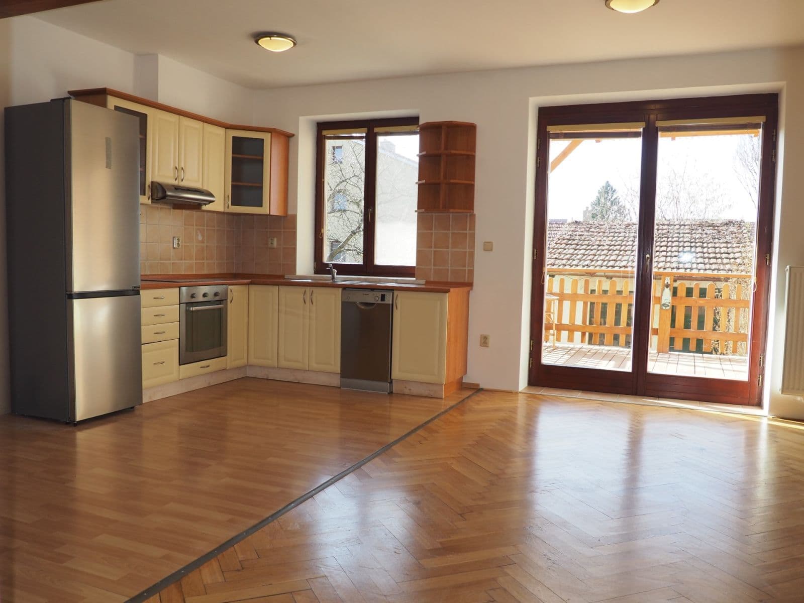 Pronájem bytu 3+kk 80 m², Šromova, Brno, Jihomoravský kraj Pronájem bytu 3+kk 80 m², Šromova, Brno, Jihomoravský kraj