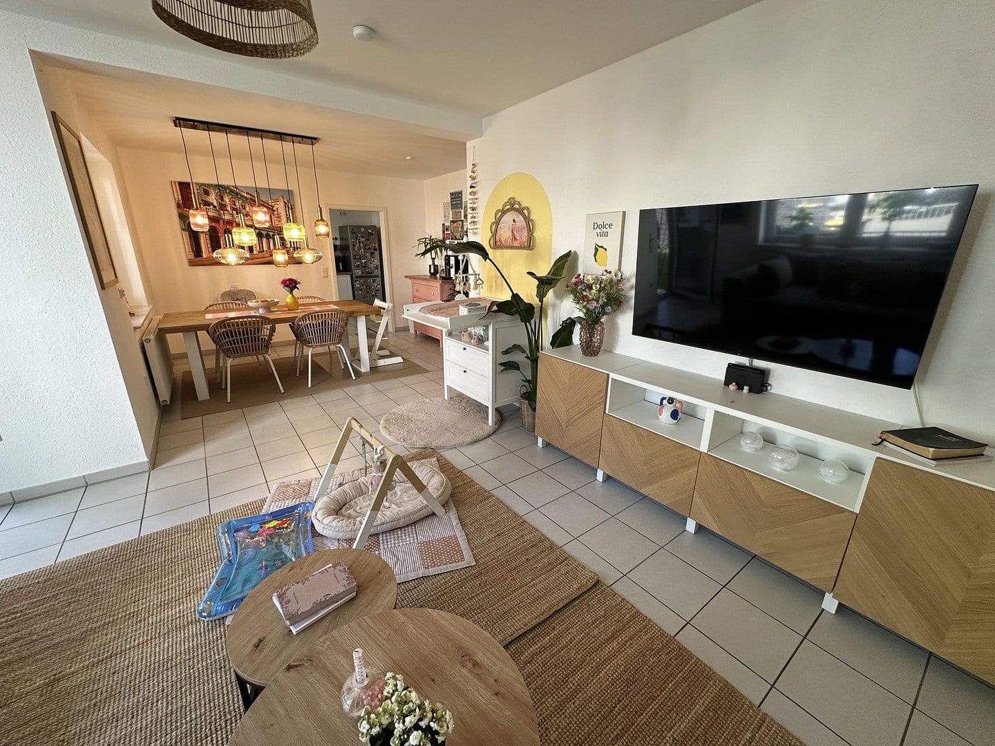 Pronájem bytu 4+1 103 m², Rheinbach, Severní Porýní-Vestfálsko Pronájem bytu 4+1 103 m², Rheinbach, Severní Porýní-Vestfálsko