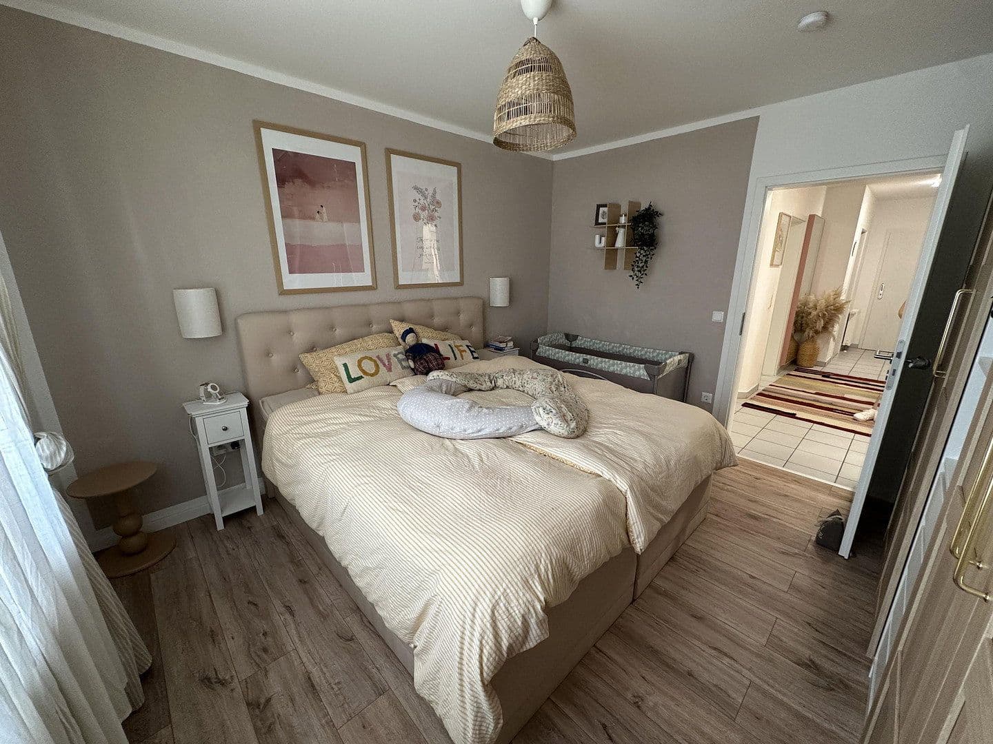 Pronájem bytu 4+1 103 m², Rheinbach, Severní Porýní-Vestfálsko Pronájem bytu 4+1 103 m², Rheinbach, Severní Porýní-Vestfálsko