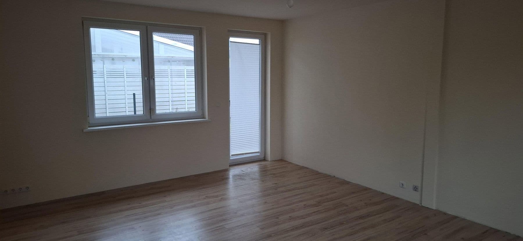 Prodej domu 130 m², pozemek 525 m², Puschkinstraße 19a, Königs Wusterhausen, Braniborsko Prodej domu 130 m², pozemek 525 m², Puschkinstraße 19a, Königs Wusterhausen, Braniborsko