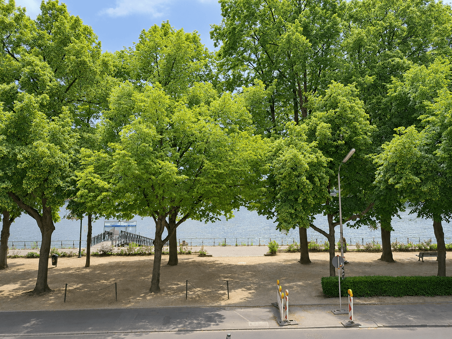 Pronájem bytu 3+1 62 m², Bonn, Severní Porýní-Vestfálsko Pronájem bytu 3+1 62 m², Bonn, Severní Porýní-Vestfálsko