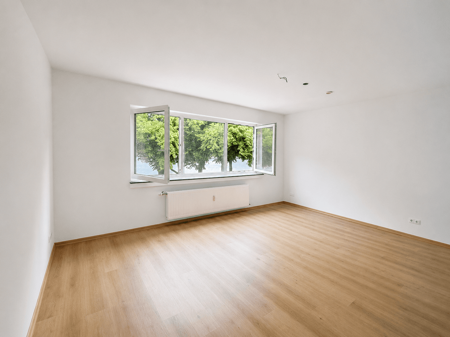 Pronájem bytu 3+1 62 m², Bonn, Severní Porýní-Vestfálsko Pronájem bytu 3+1 62 m², Bonn, Severní Porýní-Vestfálsko