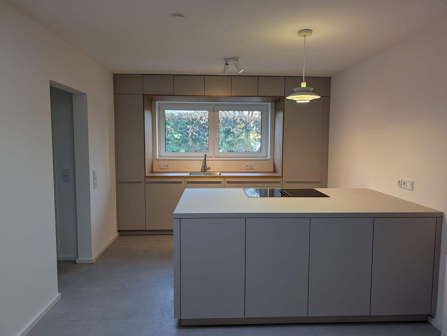 Pronájem domu 167 m², pozemek 663 m², Darmstadt, Hessen Pronájem domu 167 m², pozemek 663 m², Darmstadt, Hessen