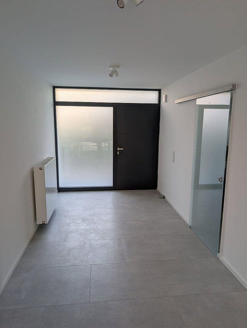 Pronájem domu 167 m², pozemek 663 m², Darmstadt, Hessen Pronájem domu 167 m², pozemek 663 m², Darmstadt, Hessen