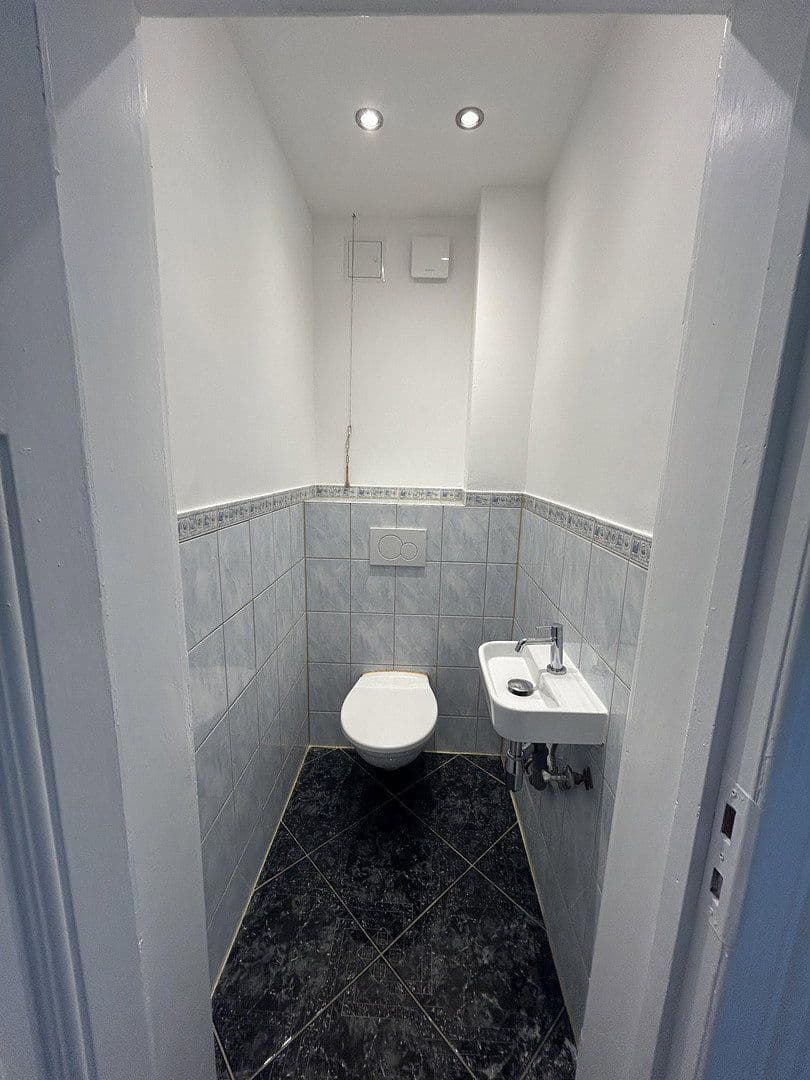 Pronájem bytu 4+1 105 m², Hans-Heinen-Straße 45, Dessau-Roßlau, Sasko-Anhaltsko Pronájem bytu 4+1 105 m², Hans-Heinen-Straße 45, Dessau-Roßlau, Sasko-Anhaltsko