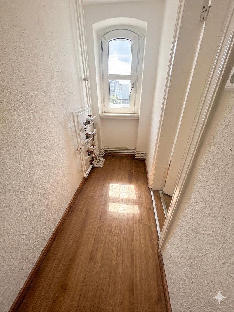 Pronájem bytu 4+1 105 m², Hans-Heinen-Straße 45, Dessau-Roßlau, Sasko-Anhaltsko Pronájem bytu 4+1 105 m², Hans-Heinen-Straße 45, Dessau-Roßlau, Sasko-Anhaltsko