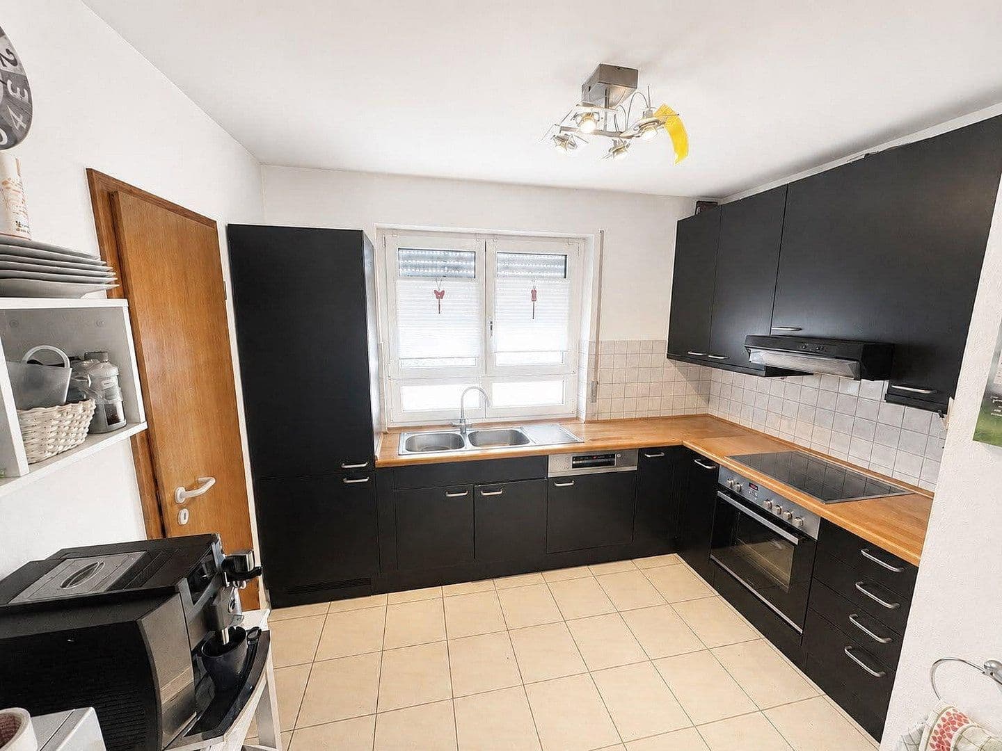 Pronájem bytu 5+1 125 m², Kelkheim (Taunus), Hessen Pronájem bytu 5+1 125 m², Kelkheim (Taunus), Hessen