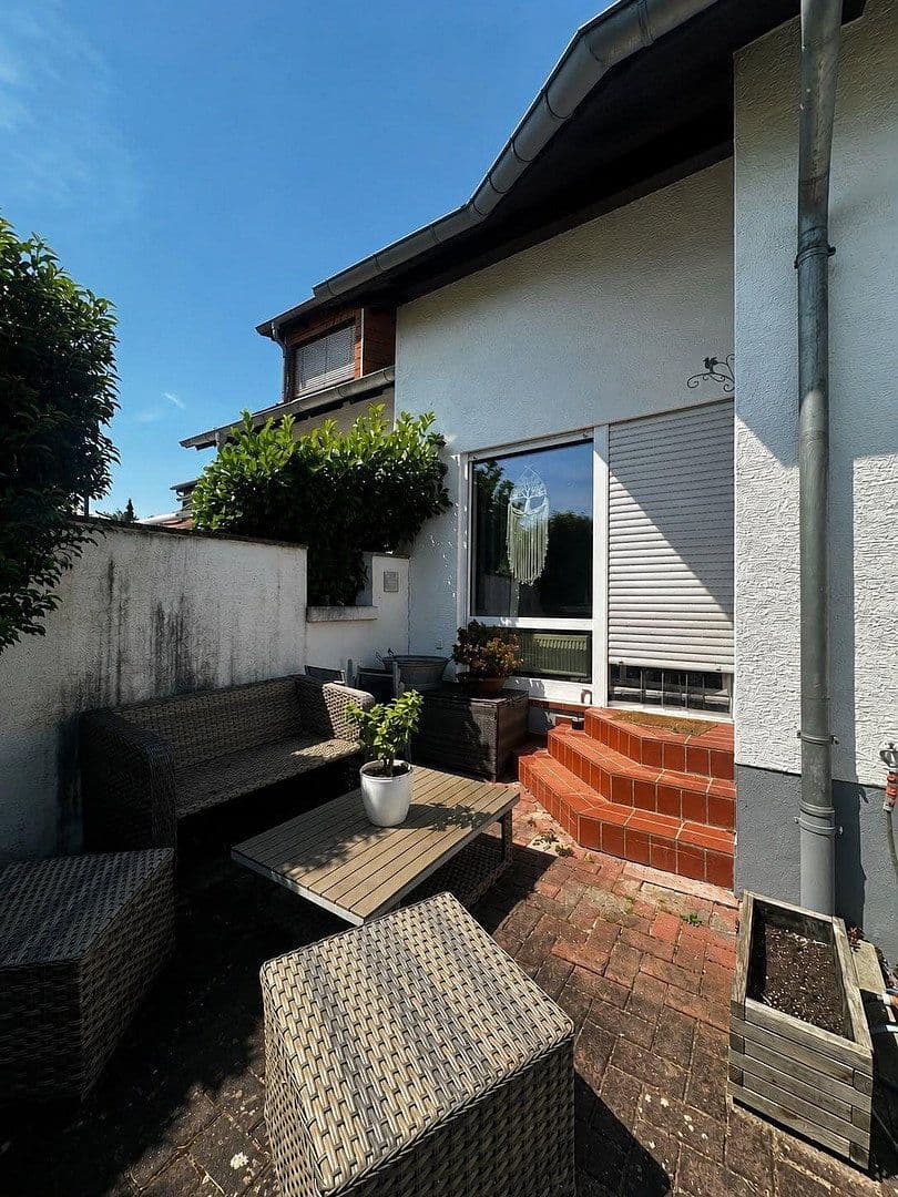 Pronájem bytu 5+1 125 m², Kelkheim (Taunus), Hessen Pronájem bytu 5+1 125 m², Kelkheim (Taunus), Hessen