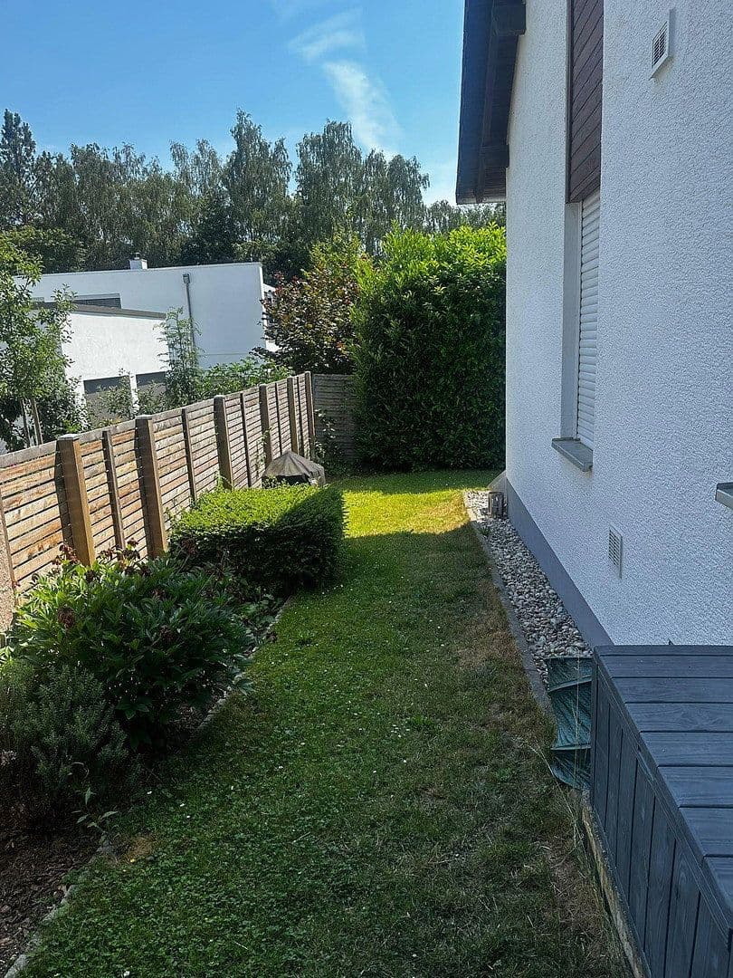 Pronájem bytu 5+1 125 m², Kelkheim (Taunus), Hessen Pronájem bytu 5+1 125 m², Kelkheim (Taunus), Hessen