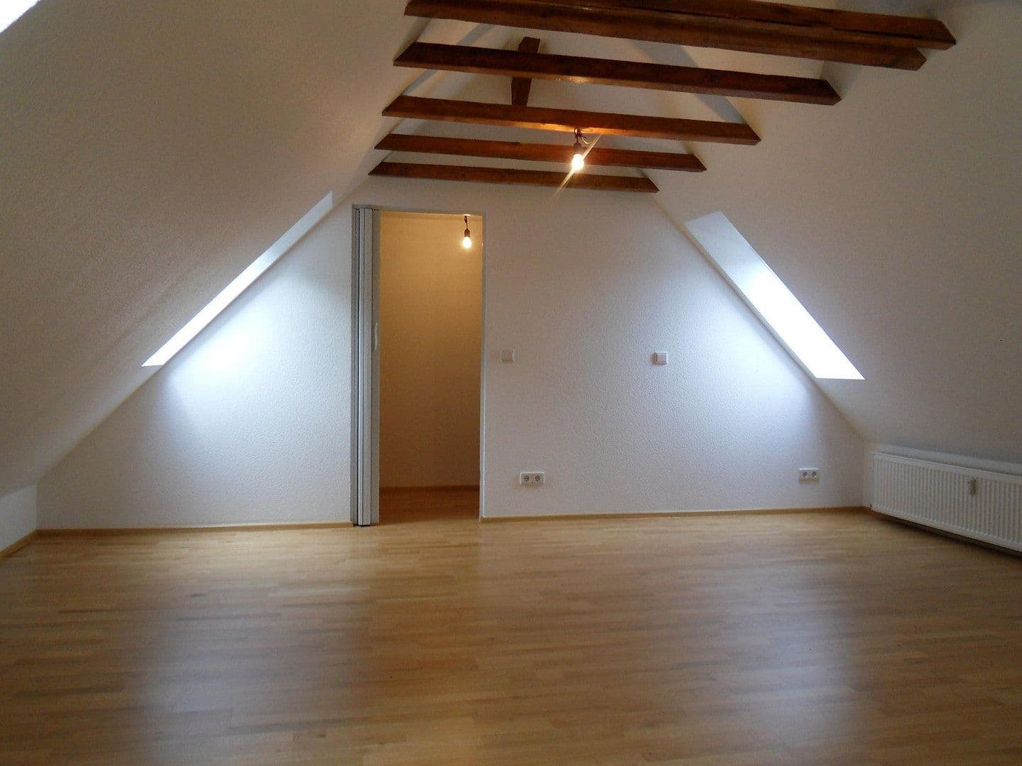 Pronájem bytu 2+1 80 m², Dortmund, Severní Porýní-Vestfálsko Pronájem bytu 2+1 80 m², Dortmund, Severní Porýní-Vestfálsko