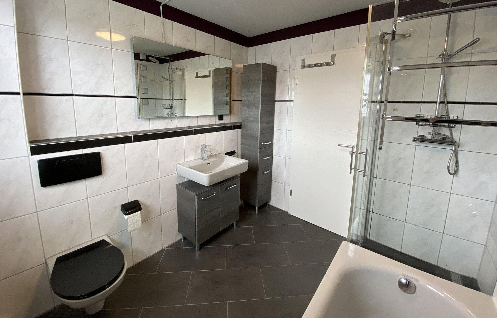 Prodej domu 123 m², pozemek 216 m², Wörthstraße 5d, Baden-Baden, Bádensko-Württembersko Prodej domu 123 m², pozemek 216 m², Wörthstraße 5d, Baden-Baden, Bádensko-Württembersko