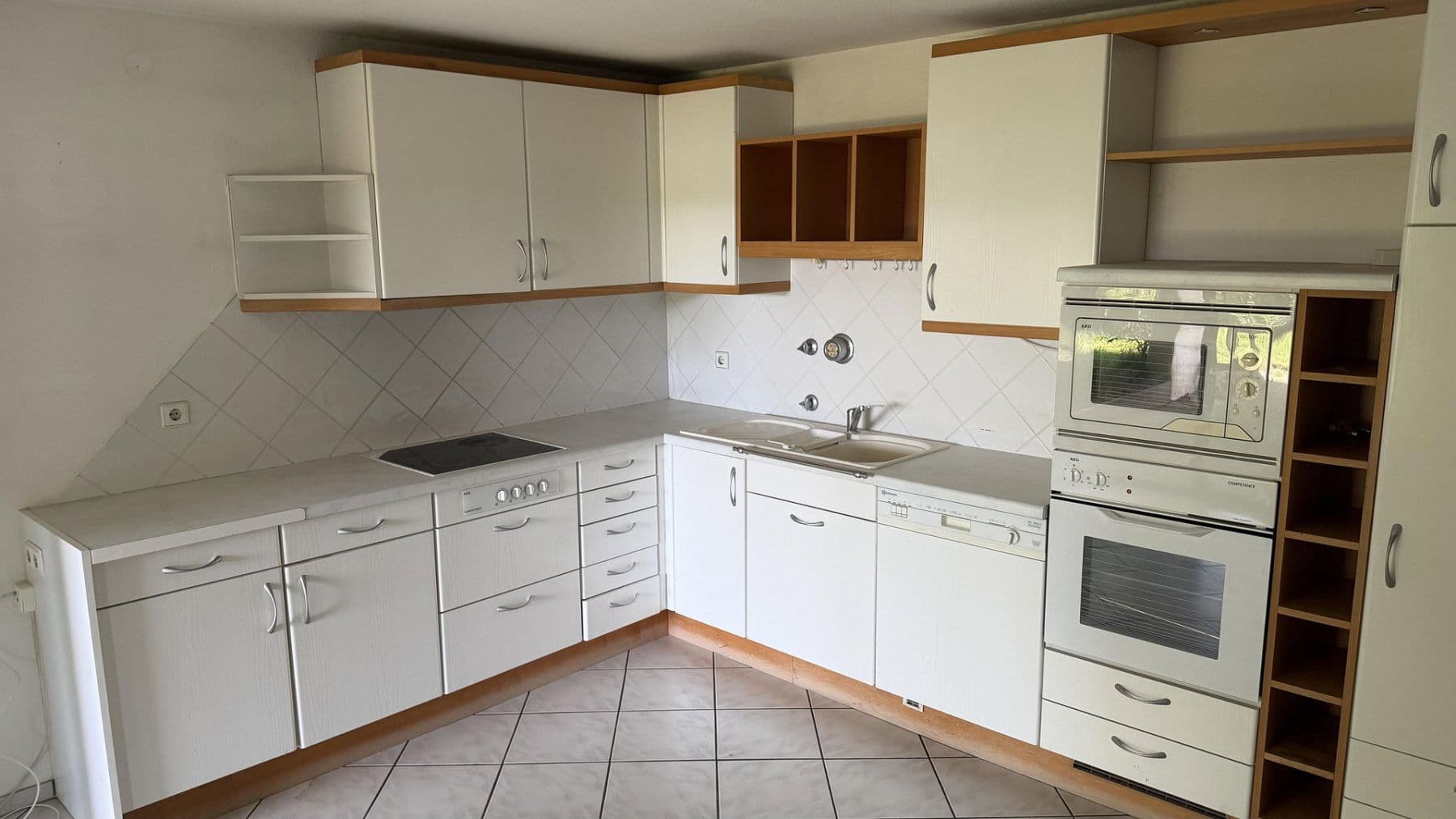 Prodej bytu 2+kk 104 m², Engen, Bádensko-Württembersko Prodej bytu 2+kk 104 m², Engen, Bádensko-Württembersko