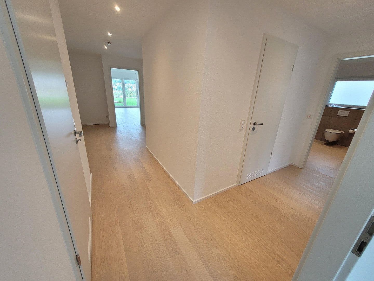 Prodej bytu 4+1 117 m², Niedernhausen, Hessen Prodej bytu 4+1 117 m², Niedernhausen, Hessen