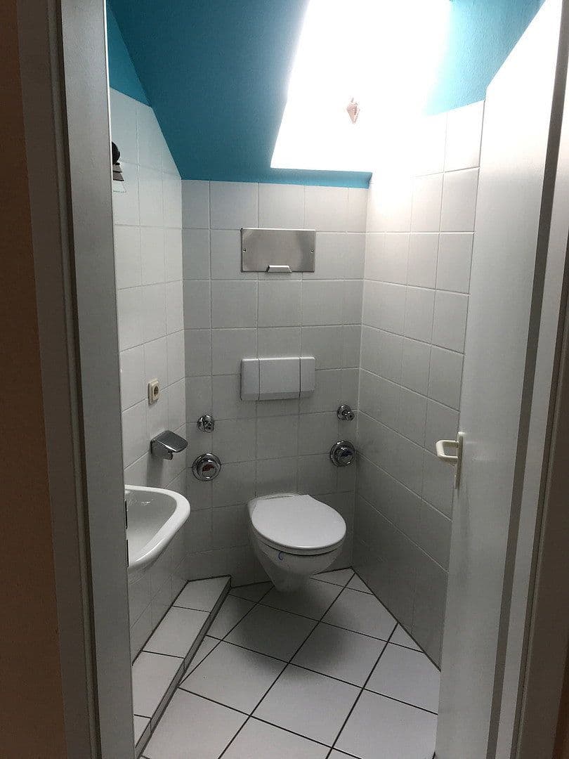 Pronájem bytu 4+kk 124 m², Hattersheim am Main, Hessen Pronájem bytu 4+kk 124 m², Hattersheim am Main, Hessen