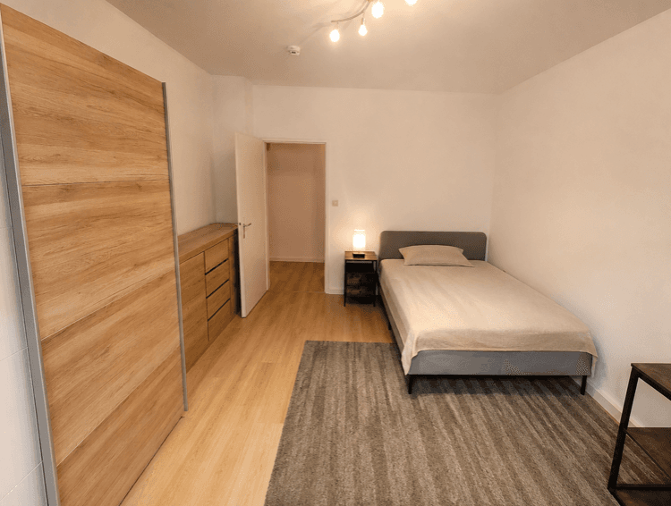 Pronájem bytu 3+1 71 m², Pirkheimerstraße 133, Nürnberg, Bavorsko Pronájem bytu 3+1 71 m², Pirkheimerstraße 133, Nürnberg, Bavorsko