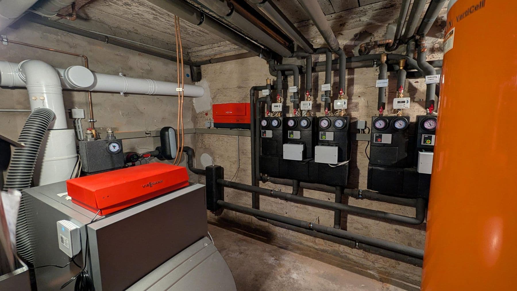 Prodej domu 694 m², pozemek 3.663 m², Hohenhameln, Dolní Sasko Prodej domu 694 m², pozemek 3.663 m², Hohenhameln, Dolní Sasko