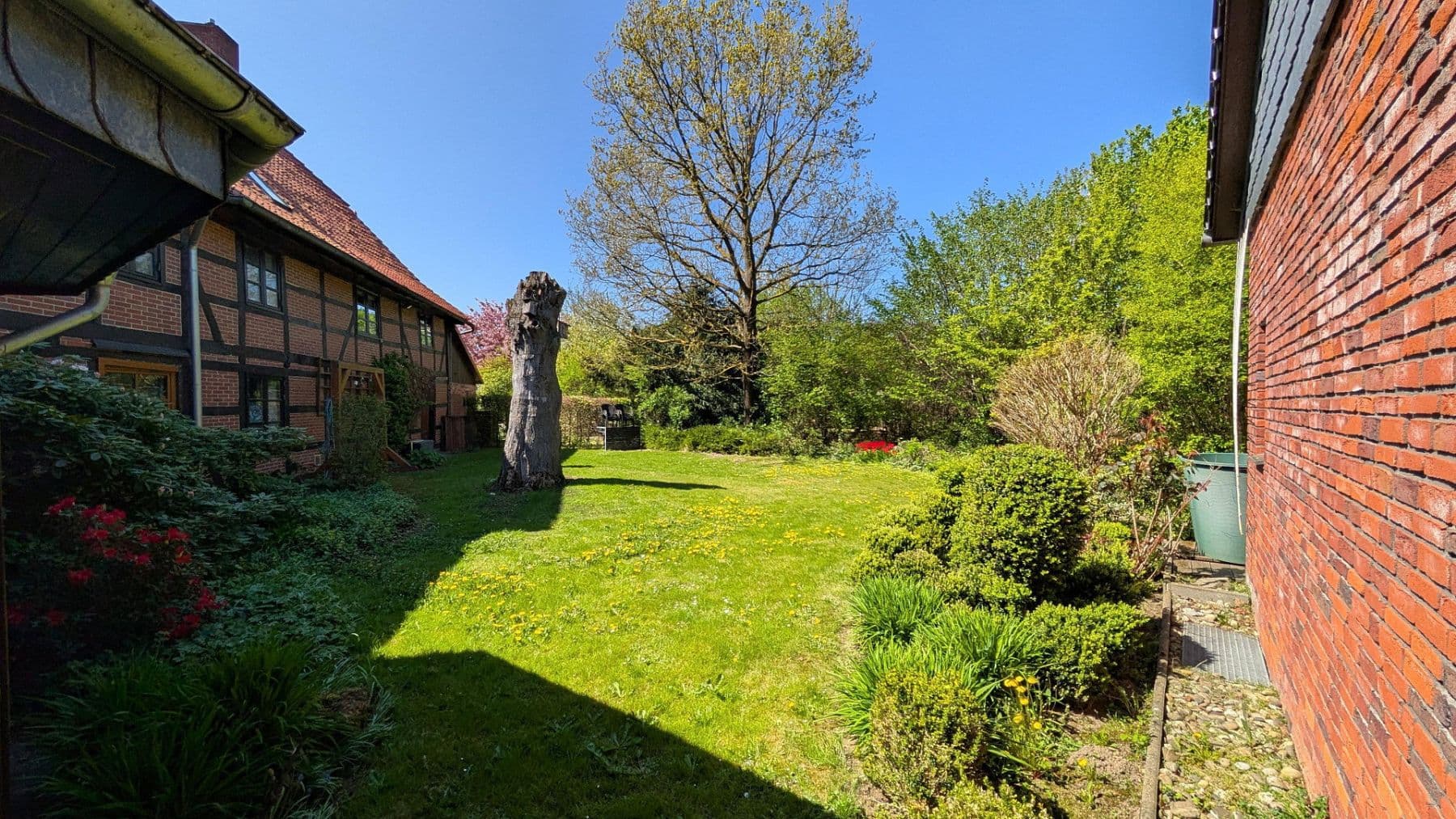 Prodej domu 694 m², pozemek 3.663 m², Hohenhameln, Dolní Sasko Prodej domu 694 m², pozemek 3.663 m², Hohenhameln, Dolní Sasko