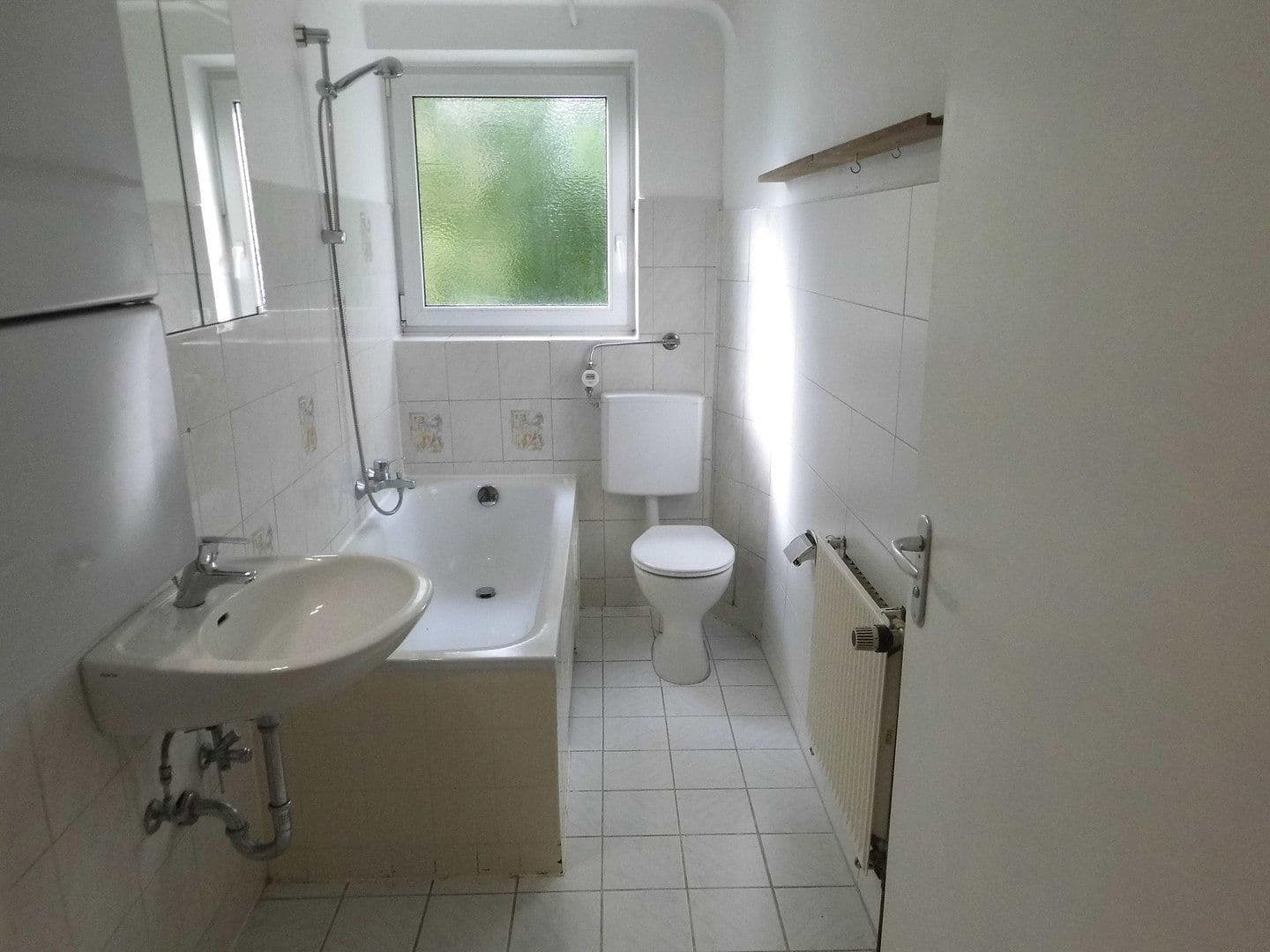 Pronájem bytu 3+1 72 m², Stuttgart, Bádensko-Württembersko Pronájem bytu 3+1 72 m², Stuttgart, Bádensko-Württembersko