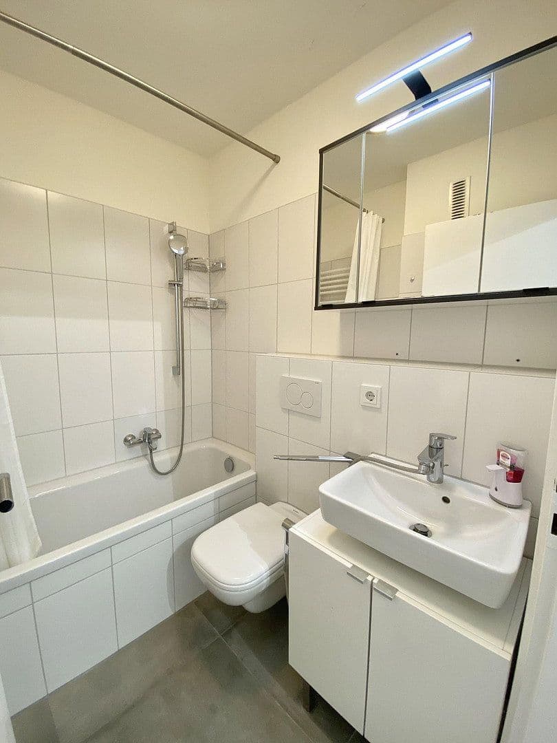 Pronájem bytu 1+1 70 m², Nietzschestr, München, Bavorsko Pronájem bytu 1+1 70 m², Nietzschestr, München, Bavorsko