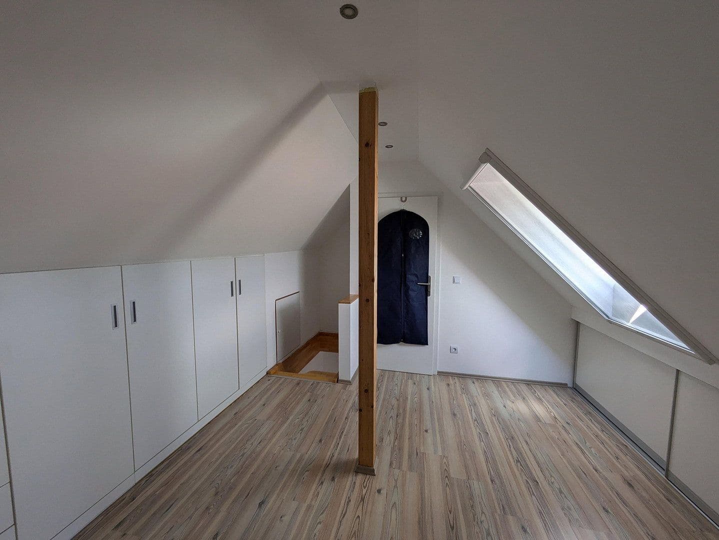 Pronájem domu 92 m², pozemek 210 m², Zeitlarn, Bavorsko Pronájem domu 92 m², pozemek 210 m², Zeitlarn, Bavorsko