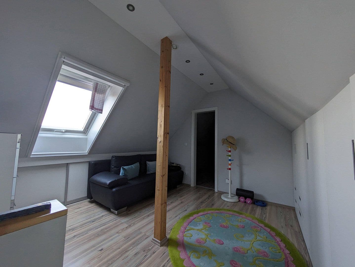 Pronájem domu 92 m², pozemek 210 m², Zeitlarn, Bavorsko Pronájem domu 92 m², pozemek 210 m², Zeitlarn, Bavorsko