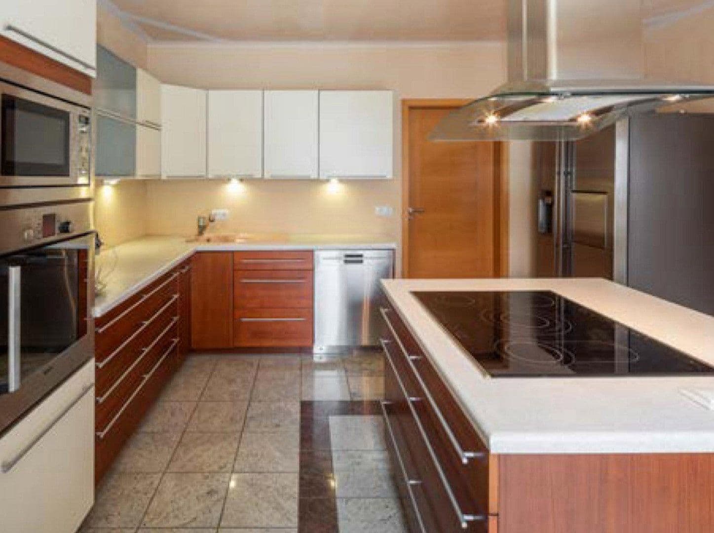 Prodej domu 152 m², pozemek 2.040 m², Mühlenbecker Land, Braniborsko Prodej domu 152 m², pozemek 2.040 m², Mühlenbecker Land, Braniborsko