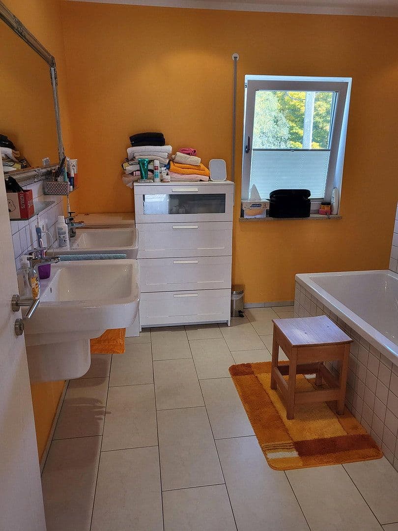 Pronájem domu 145 m², pozemek 289 m², Pfaffenhofen, Bavorsko Pronájem domu 145 m², pozemek 289 m², Pfaffenhofen, Bavorsko