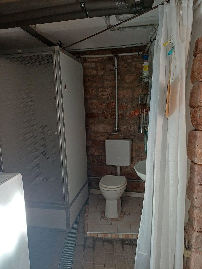 Prodej domu 114 m², pozemek 464 m², Kaiserslautern Erfenbach, Porýní-Falc Prodej domu 114 m², pozemek 464 m², Kaiserslautern Erfenbach, Porýní-Falc