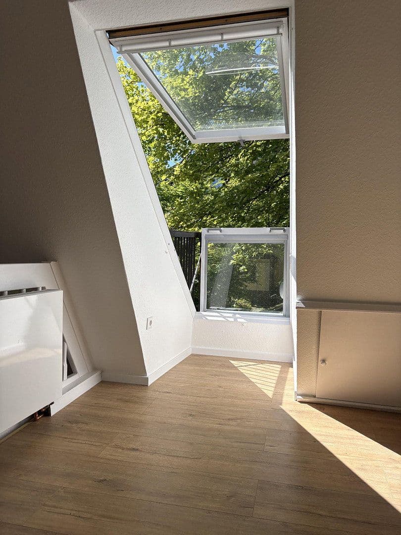 Prodej domu 282 m², pozemek 584 m², Edith-Stein-Straße 34, Wuppertal, Severní Porýní-Vestfálsko Prodej domu 282 m², pozemek 584 m², Edith-Stein-Straße 34, Wuppertal, Severní Porýní-Vestfálsko