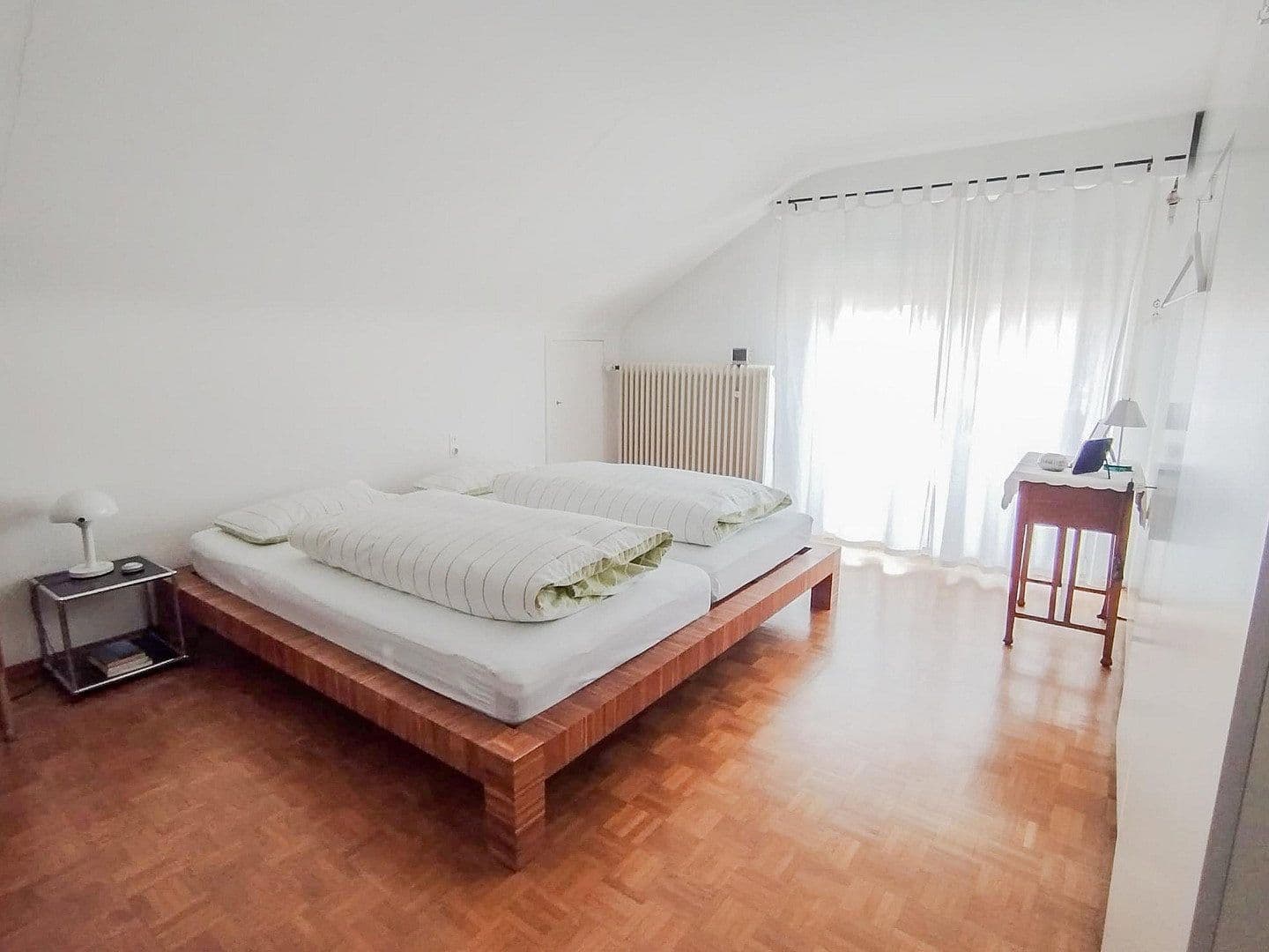 Prodej domu 259 m², pozemek 843 m², Kirchheim unter Teck, Bádensko-Württembersko Prodej domu 259 m², pozemek 843 m², Kirchheim unter Teck, Bádensko-Württembersko