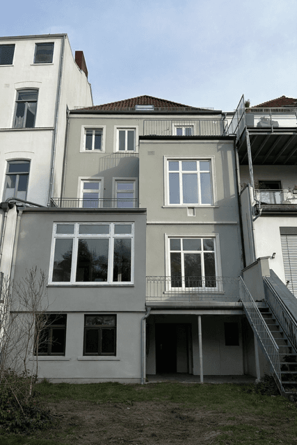 Pronájem bytu 5+1 145 m², Kohlhökerstrasse, Bremen, Bremen Pronájem bytu 5+1 145 m², Kohlhökerstrasse, Bremen, Bremen