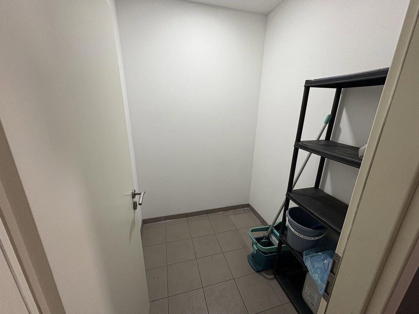 Pronájem nebytového prostoru 1.856 m², Nikolaus-Groß-Str. 17, Dortmund, Severní Porýní-Vestfálsko Pronájem nebytového prostoru 1.856 m², Nikolaus-Groß-Str. 17, Dortmund, Severní Porýní-Vestfálsko