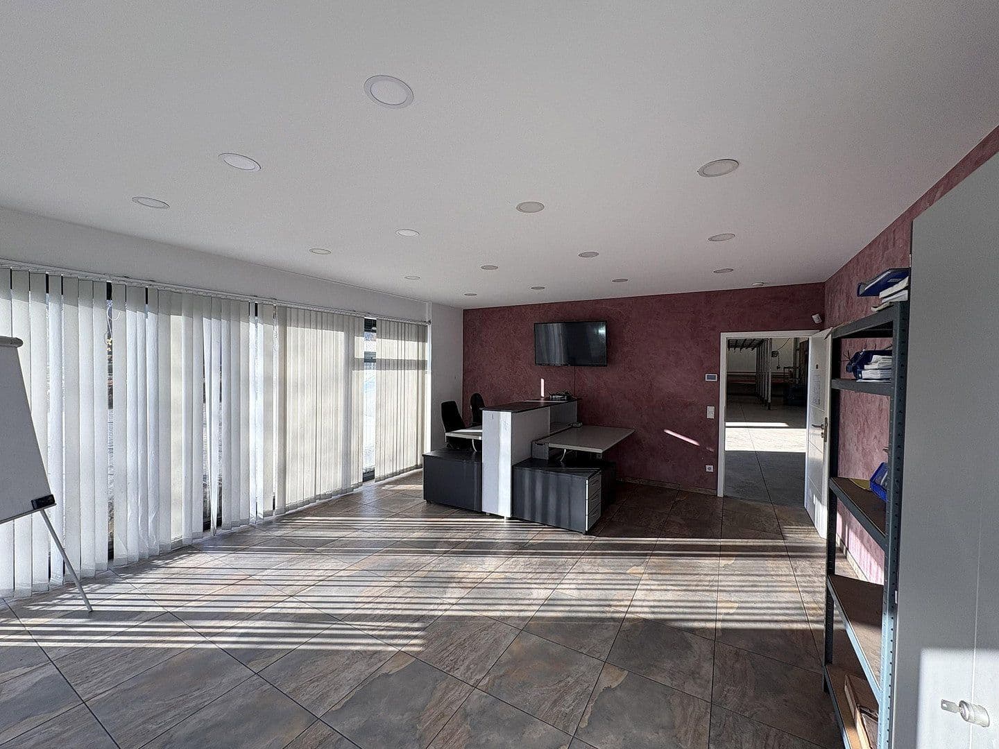 Pronájem nebytového prostoru 1.856 m², Nikolaus-Groß-Str. 17, Dortmund, Severní Porýní-Vestfálsko Pronájem nebytového prostoru 1.856 m², Nikolaus-Groß-Str. 17, Dortmund, Severní Porýní-Vestfálsko