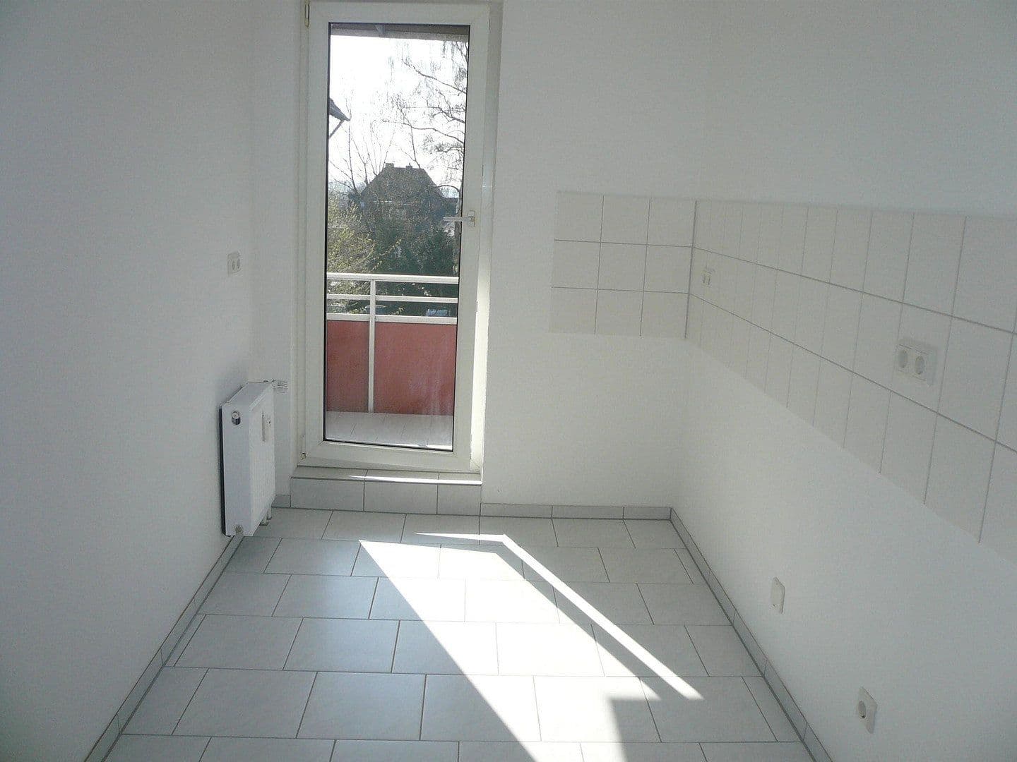 Pronájem bytu 1+1 40 m², Heiligenhaus, Severní Porýní-Vestfálsko Pronájem bytu 1+1 40 m², Heiligenhaus, Severní Porýní-Vestfálsko