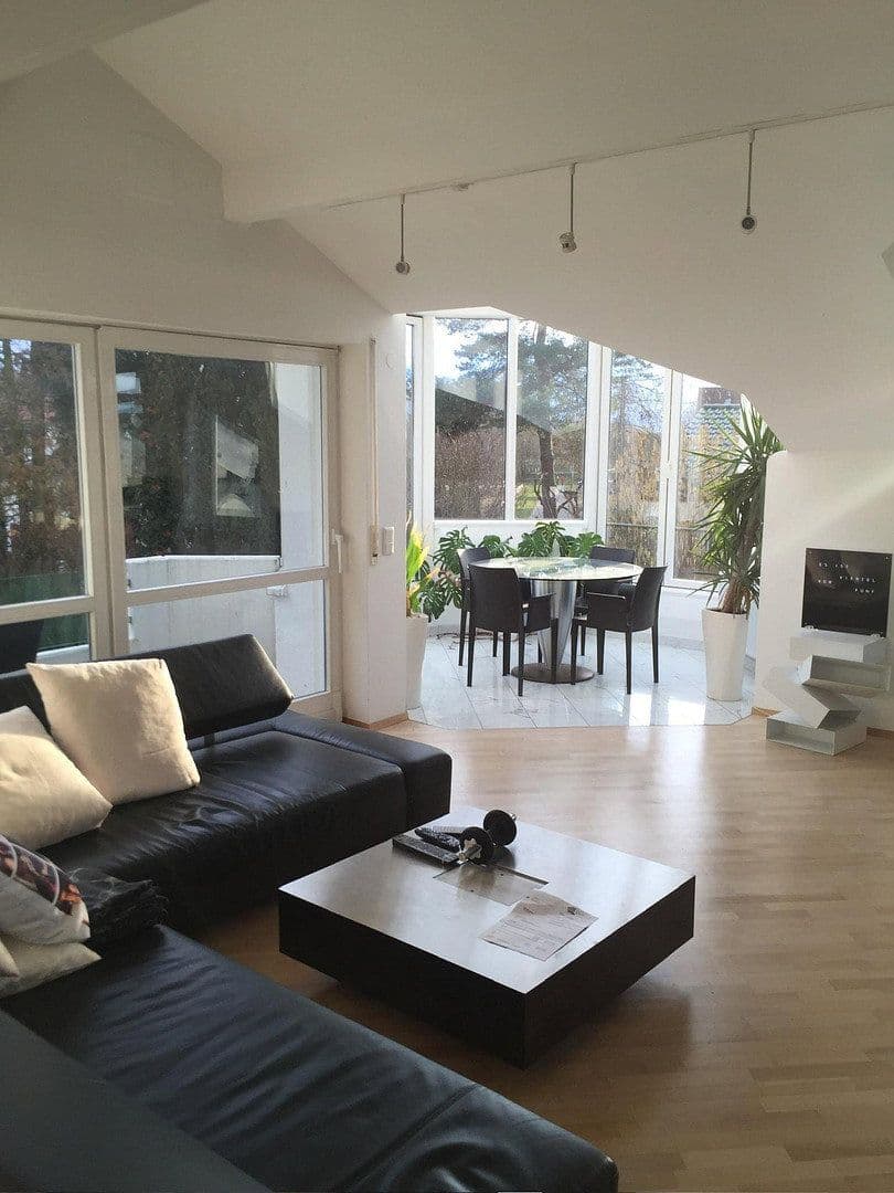 Prodej bytu 4+1 102 m², Sonnenweg 2 / 1, Eriskirch, Bádensko-Württembersko Prodej bytu 4+1 102 m², Sonnenweg 2 / 1, Eriskirch, Bádensko-Württembersko
