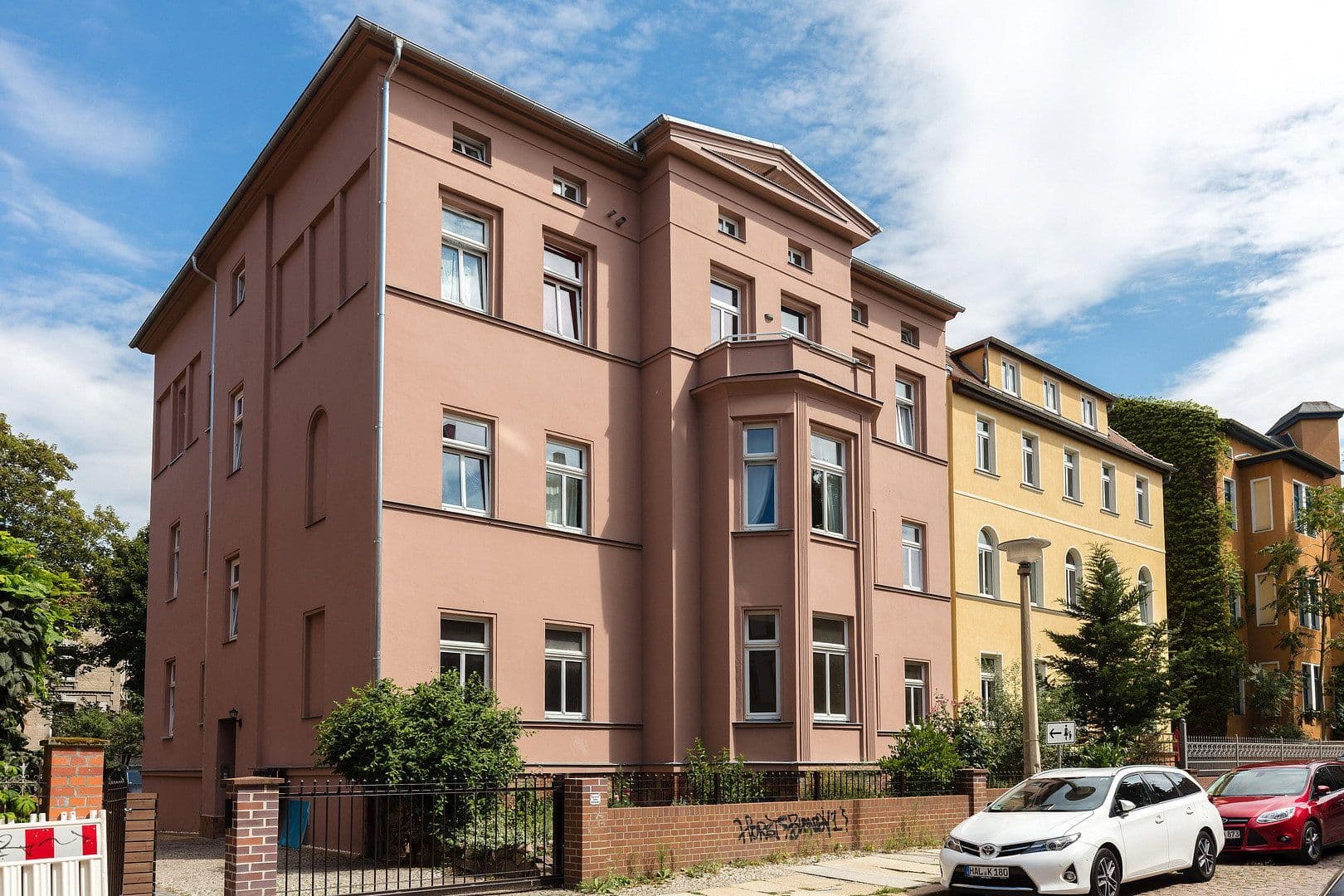 Pronájem bytu 6+1 188 m², Karl-Liebknecht-Str. 37, Halle, Sasko-Anhaltsko Pronájem bytu 6+1 188 m², Karl-Liebknecht-Str. 37, Halle, Sasko-Anhaltsko