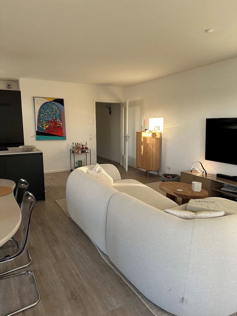 Pronájem bytu 3+1 108 m², Friedrichstraße 5, Tornesch, Šlesvicko-Holštýnsko Pronájem bytu 3+1 108 m², Friedrichstraße 5, Tornesch, Šlesvicko-Holštýnsko
