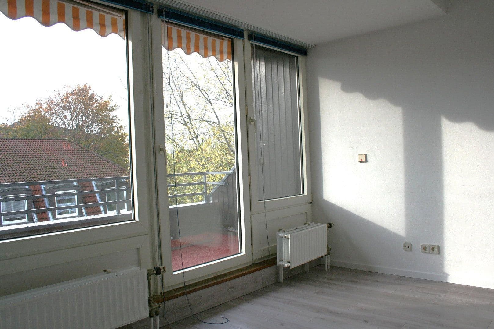 Pronájem bytu 3+1 74 m², Am Erlengrund 13, Elmshorn, Šlesvicko-Holštýnsko Pronájem bytu 3+1 74 m², Am Erlengrund 13, Elmshorn, Šlesvicko-Holštýnsko