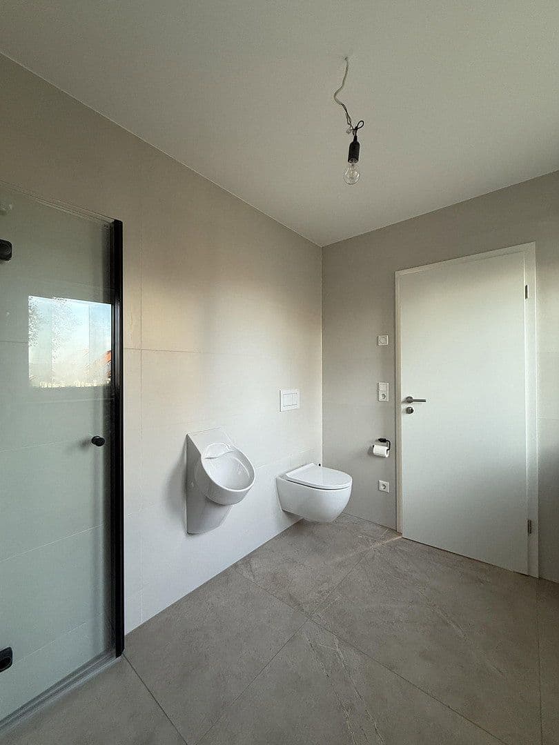 Pronájem domu 130 m², pozemek 250 m², Bad Köstritz, Durynsko Pronájem domu 130 m², pozemek 250 m², Bad Köstritz, Durynsko