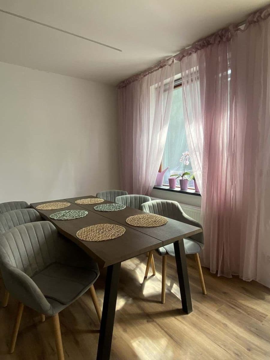 Pronájem chaty, chalupy, Brno, Jihomoravský kraj Pronájem chaty, chalupy, Brno, Jihomoravský kraj