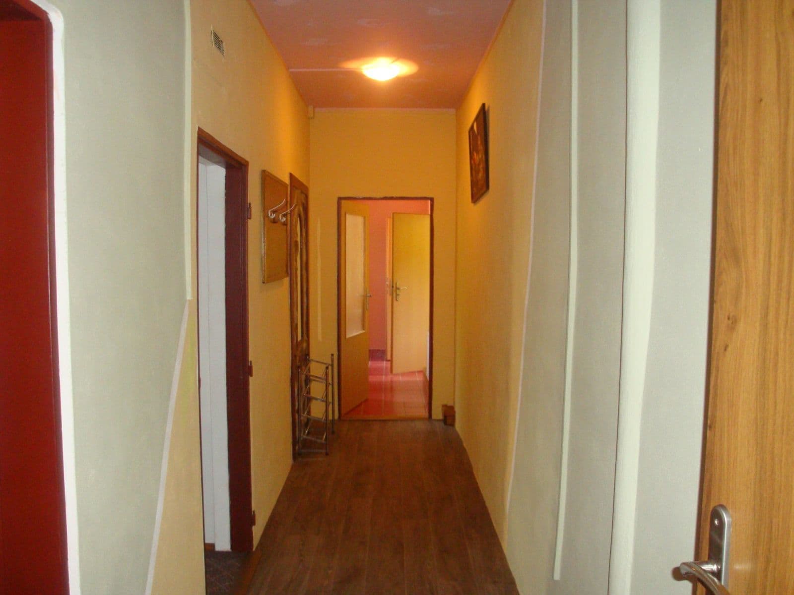 Pronájem bytu 2+1 70 m², Revoluční, Loket, Karlovarský kraj Pronájem bytu 2+1 70 m², Revoluční, Loket, Karlovarský kraj