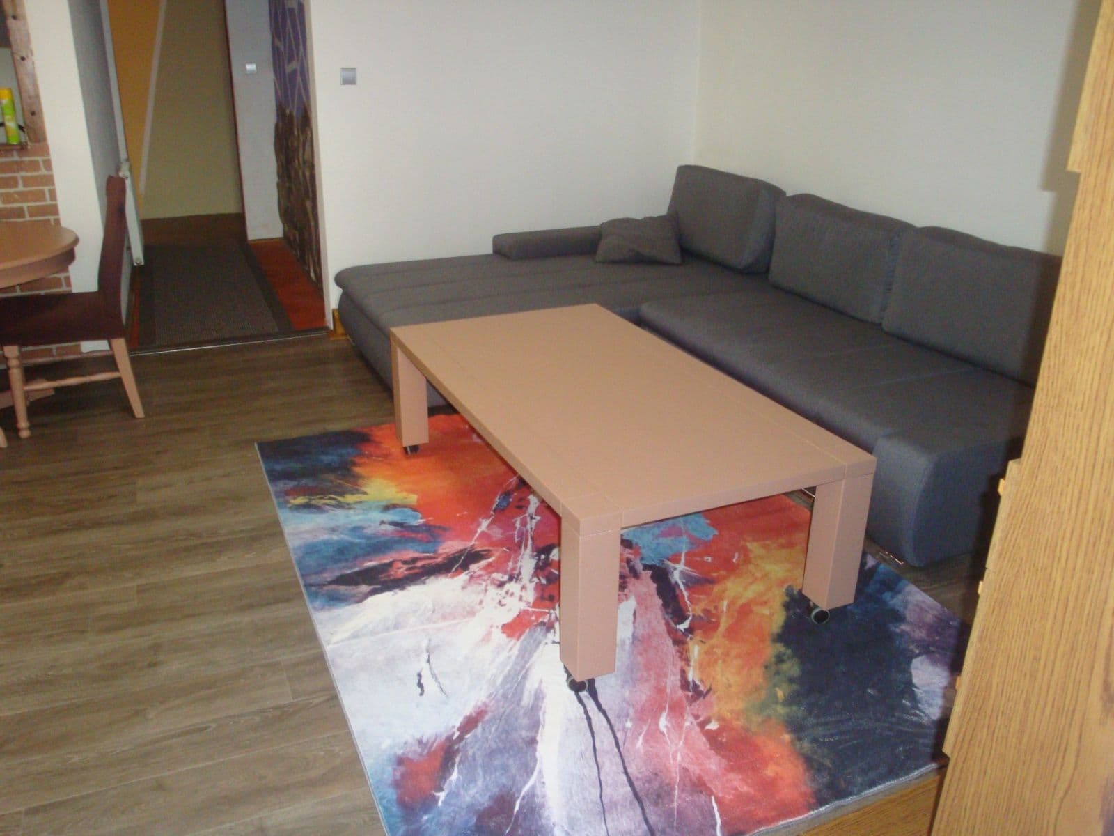Pronájem bytu 2+1 70 m², Revoluční, Loket, Karlovarský kraj Pronájem bytu 2+1 70 m², Revoluční, Loket, Karlovarský kraj