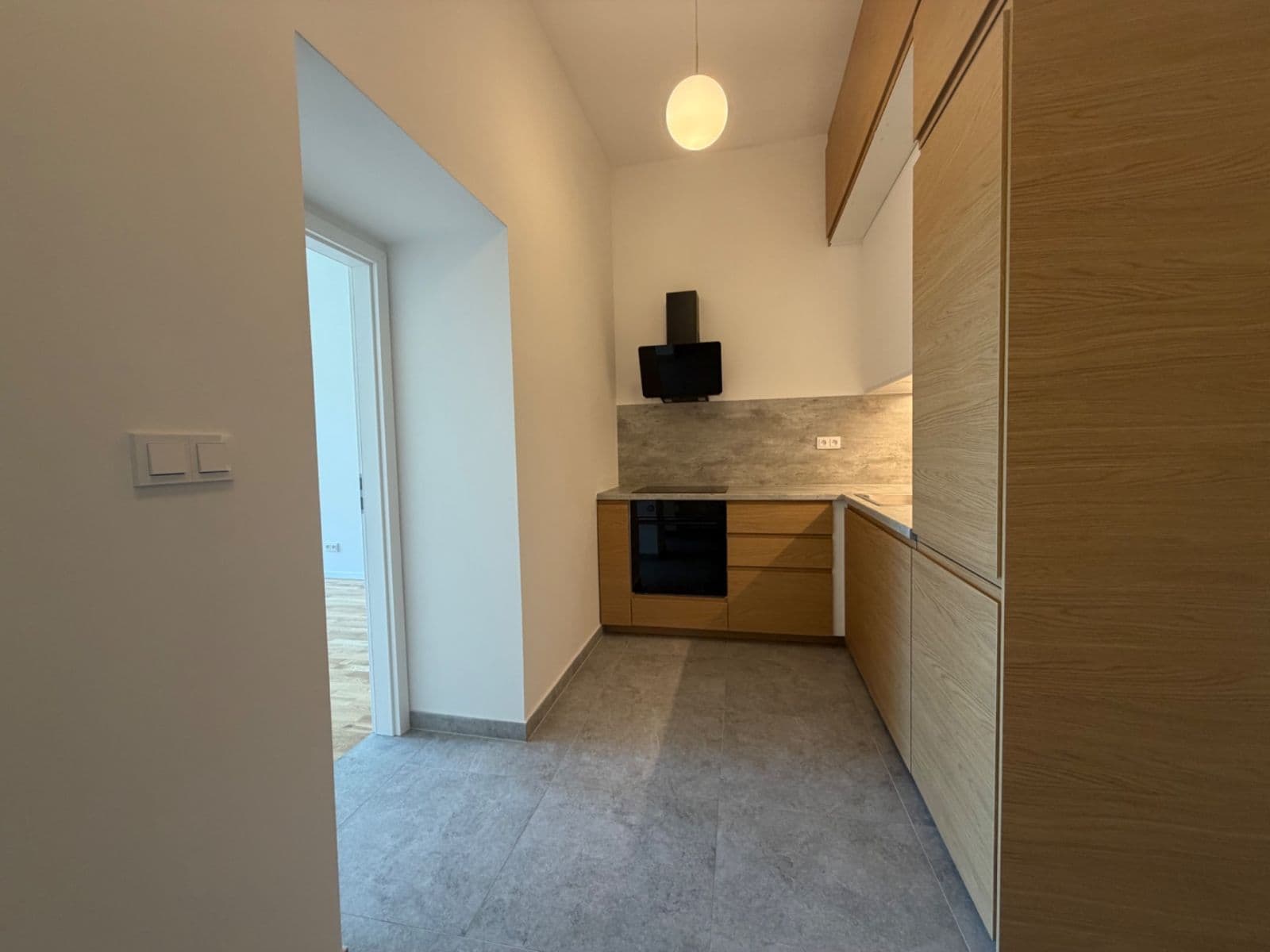 Pronájem bytu 3+kk 78 m², Seifertova, Praha, Praha Pronájem bytu 3+kk 78 m², Seifertova, Praha, Praha